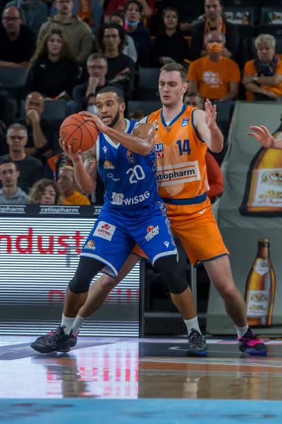 曼城或将形 曼城或将形