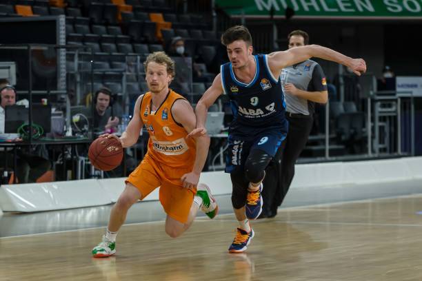 球队核心球 球队核心球